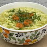 Zapiekanki z pieczarkami i papryką