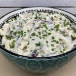 Sałatka z makaronem orzo