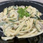 Śledzie w sosie miodowo-musztardowym