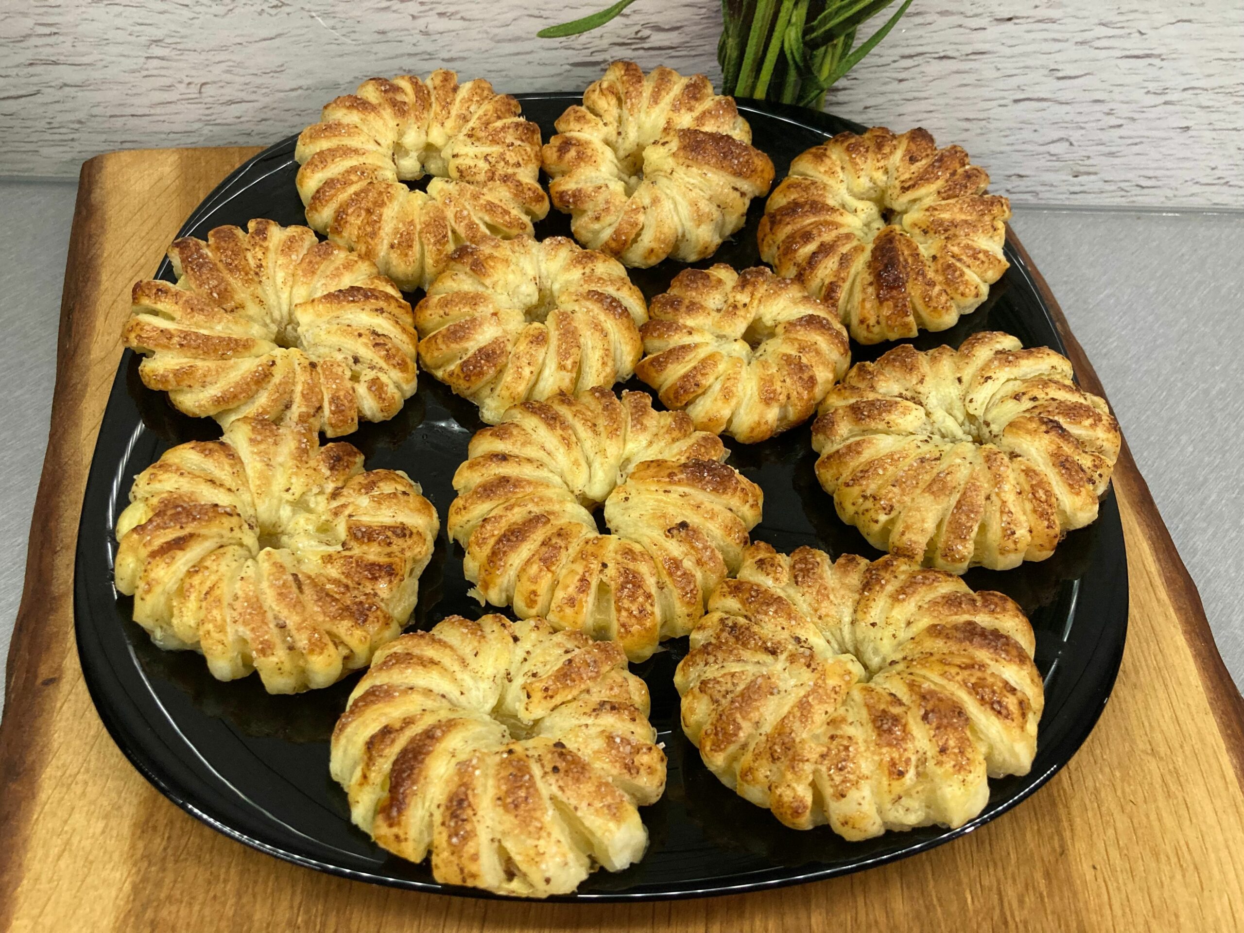 Jabłka w cieście francuskim
