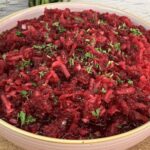 Sałatka z tuńczykiem i krakersami