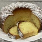 Wiśniowa babka z czekoladą