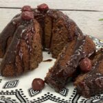 Biała kiełbasa pieczona w piwie