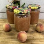 Ciasto jogurtowe z brzoskwiniami