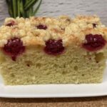 Budyniowe ciasto ucierane ze śliwkami