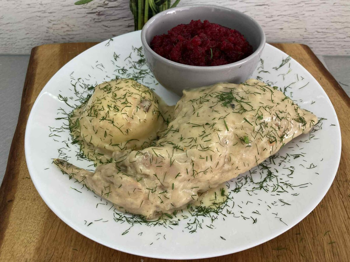Królik w śmietanie