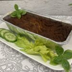 Jabłecznik z  budyniem i wiórkami kokosowymi