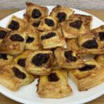 Paszteciki z ciasta francuskiego