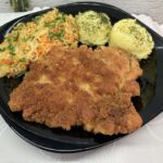 Surówka z kapusty kiszonej na ciepło z miodem