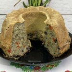 Żurek z jajkiem i kiełbasą