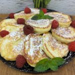 Puszyste muffinki malinowe bez miksera