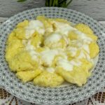 Ciasto z gruszkami i czekoladą bez miksera – wilgotne, maślane i pyszne!